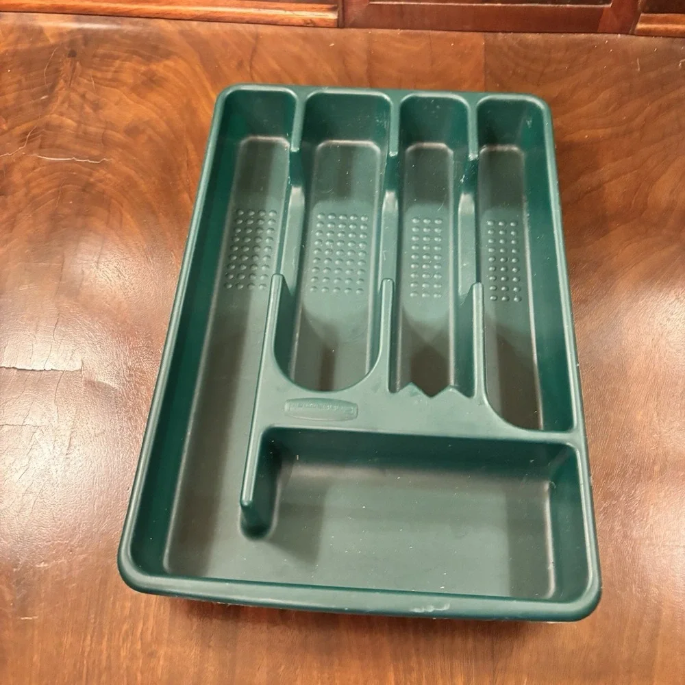 Rubbermaid vintage green